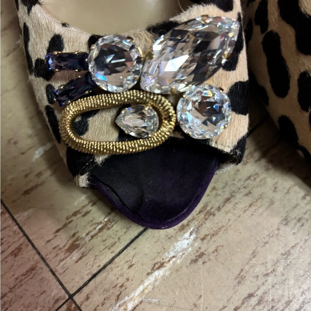 Vintage Le Silla Luxury Leopard Print Gemstone Peep Toe Heels Size 40